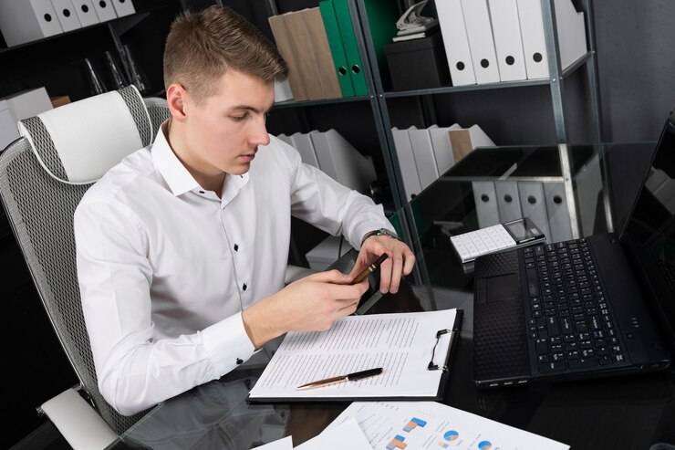 Кадровый учет на предприятии